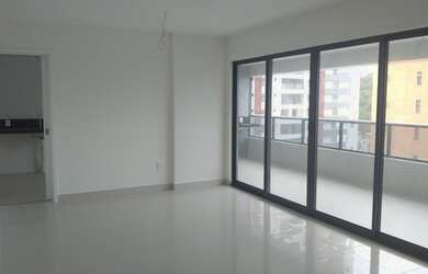 Imagem 4: Apt para vender. Varanda, Imóvel novo, Guarda roupae157m² de Área