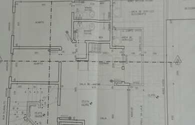 Imagem: O terreno possui 100m² de Área e está localizado em Bom