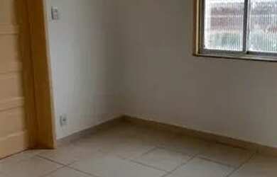 Imagem: O apartamento possui 4 Dormitórios, 1 Banheiro, 87m² de Área