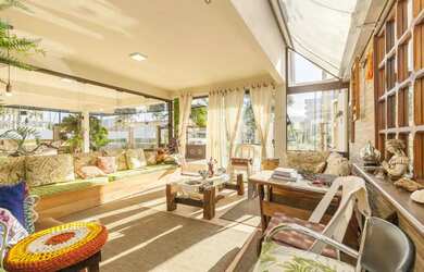 Imagem 13: Sobrado com 04 dormitórios sendo 01 suíte e 02 vagas de garagem Centro Matinhos