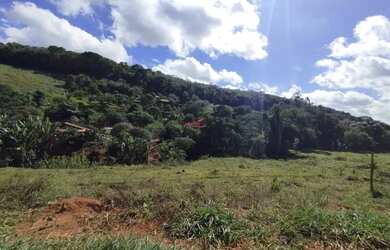 Imagem: A fazenda possui 1000m² de Área e está localizado em Área