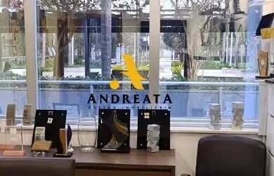 Imagem: O depósito possui 1 Vaga na garagem e 78m² de Área e está