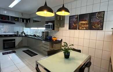 Imagem 12: Bela casa solta com 04 quartos na área mais nobre de Stella Maris