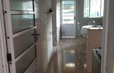 Imagem 4: Casa Térrea com Edícula - Jardim Satélite - 3 Dormitórios - 180m²