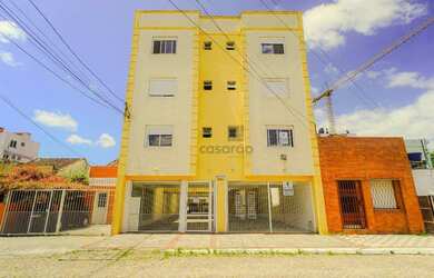 Imagem: O apartamento possui 1 Dormitório, 1 Banheiro, 1 Vaga na garagem