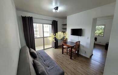 Imagem: O apartamento possui 1 Dormitório, 1 Banheiro, 1 Vaga na garagem