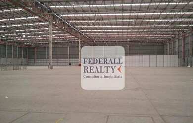 Imagem: O depósito possui 5 Vagas na garagem, 4.726m² de Área e