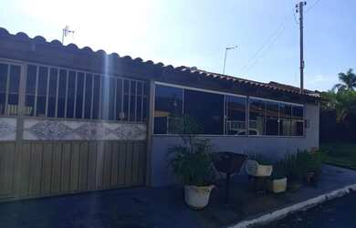 Imagem: A casa em condomínio possui 2 Dormitórios, 1 Banheiro, 2 Vagas