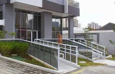 Imagem: O depósito possui 1 Vaga na garagem e 42m² de Área e está