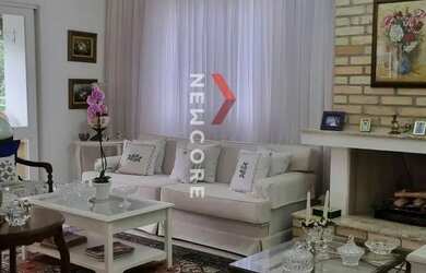 Imagem: A fazenda à venda possui e está localizado em Parque São