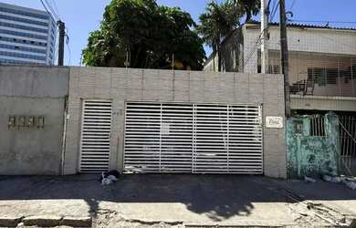 Imagem: O apartamento possui 1 Dormitório, 1 Banheiro, 48m² de Área