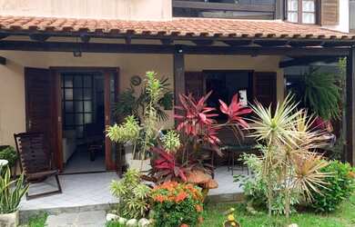 Imagem: A casa em condomínio possui 3 Dormitórios, 1 Banheiro, 1 Vaga