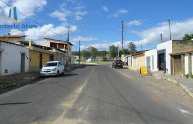 Imagem 3: Casa com 2 dormitórios, 60 m² - venda por R$ 180.000,00 ou aluguel por R$ 600,00/mês - Bat