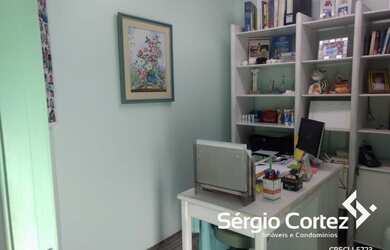 Imagem: O depósito possui 1 Vaga na garagem, 60m² de Área e está