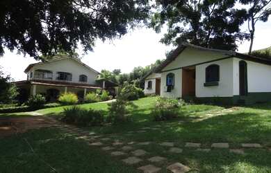 Imagem: A fazenda à venda possui e está localizado em Cantagalo