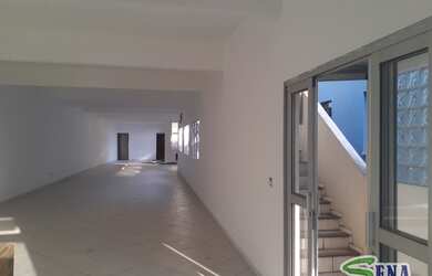 Imagem: O depósito possui 230m² de Área e está localizado em Vila