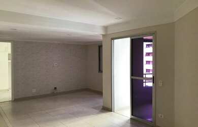 Imagem: O apartamento possui 1 Dormitório, 2 Banheiros, 1 Vaga na garagem