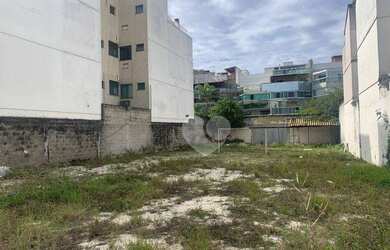 Imagem: O terreno possui 600m² de Área e está localizado em Recreio