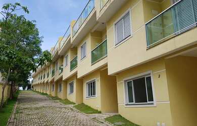 Imagem: A casa em condomínio possui 3 Dormitórios, 3 Banheiros, 2