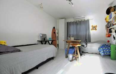 Imagem 8: Casa maravilhosa de alto padrão em condomínio fechado no bairro Rio...