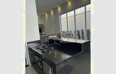 Imagem 13: Venda Casa Alto Umuarama. Piscina, Varanda, Guarda roupae200m² de Área