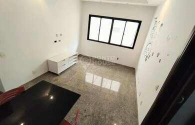 Imagem: O apartamento possui 1 Dormitório, 2 Banheiros, 1 Vaga na garagem