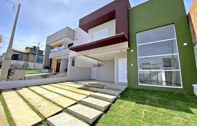 Imagem: A casa em condomínio possui 3 Dormitórios, 3 Banheiros, 2