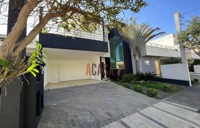 Imagem: A casa em condomínio possui 3 Dormitórios, 4 Banheiros, 4