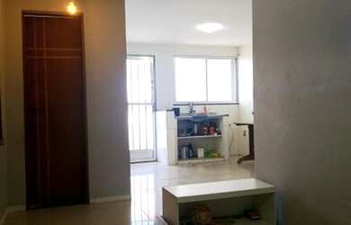 Imagem: A casa possui 2 Dormitórios, 1 Banheiro, 1 Vaga na garagem