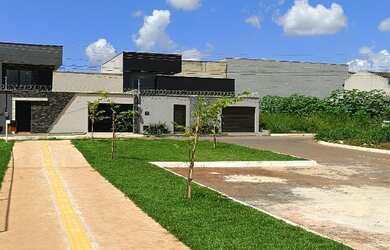 Imagem 7: Casa Térrea Alto Padrão / frente a Praça Goiânia