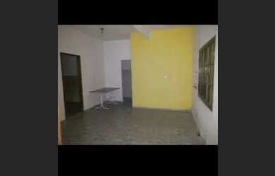 Imagem 5: Alugo casa. 300m² de Área, 2 Vagas na garageme2 Dormitórios