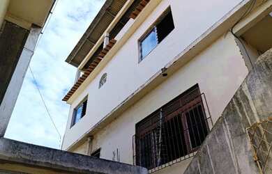 Imagem 4: Casas em Jardim América. Varanda, 138m² de Área, 4 Banheirose5 Dormitórios