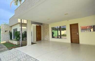 Imagem: A casa em condomínio possui 3 Dormitórios, 1 Banheiro, 2 Vagas