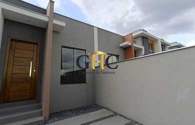 Imagem: A casa possui 2 Dormitórios, 2 Banheiros, 1 Vaga na garagem