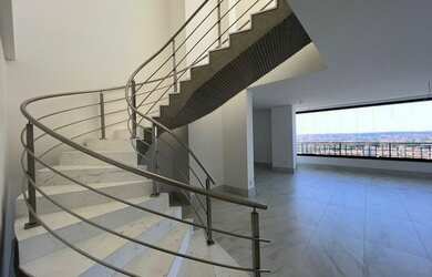 Imagem: O apartamento possui 4 Dormitórios, 5 Banheiros, 4 Vagas na