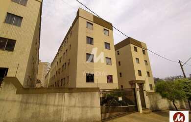 Imagem: O apartamento possui 3 Dormitórios, 2 Banheiros, 1 Vaga na