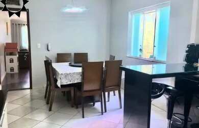 Imagem: A casa possui 3 Dormitórios, 3 Banheiros, 142m² de Área e