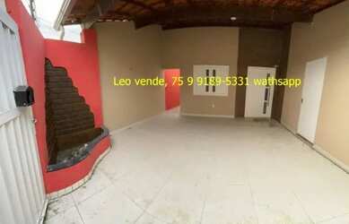 Imagem: A casa possui 3 Dormitórios, 3 Banheiros e 2 Vagas na garagem