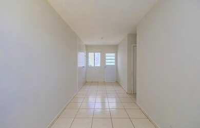 Imagem 3: Casa com 45m² 2 quartos 1 banheiro 1 vaga no bairro Neves