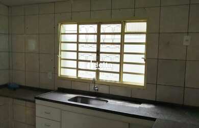 Imagem 4: Casa residencial com 3 quartos disponível para locação no bairro Tubalina...