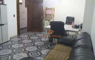 Imagem: A casa possui 4 Dormitórios, 4 Banheiros, 2 Vagas na garagem