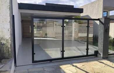 Imagem: A casa em condomínio possui 4 Dormitórios, 5 Banheiros, 3