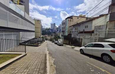 Imagem 2: Apartamento com 2 quartos para alugar, 70 m² por R$ 1.250,00/mês - Granbery - Juiz de Fora