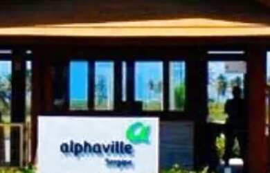 Imagem: O terreno possui 610m² de Área e está localizado em Barra