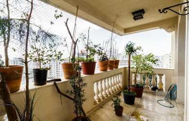 Imagem 4: Apartamento com 4 dormitórios sendo 1 suíte e 3 vagas, 317 m2, próximo...