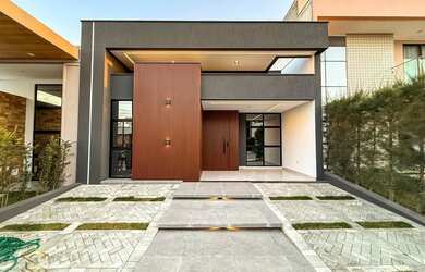 Imagem: A casa em condomínio possui 3 Dormitórios, 2 Banheiros, 2