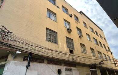 Imagem: O apartamento possui 3 Dormitórios, 1 Banheiro, 85m² de Área