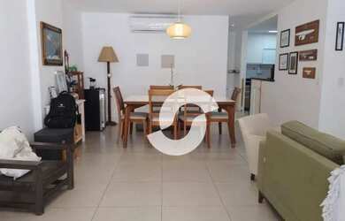 Imagem: O apartamento possui 3 Dormitórios, 3 Banheiros, 2 Vagas na