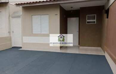 Imagem: A casa em condomínio possui 2 Dormitórios, 1 Banheiro, 1 Vaga