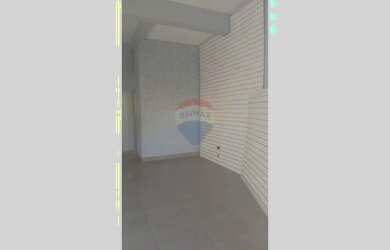 Imagem: O depósito possui 1 Vaga na garagem, 258m² de Área e está